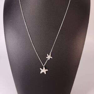 NWOT silver starfish necklace